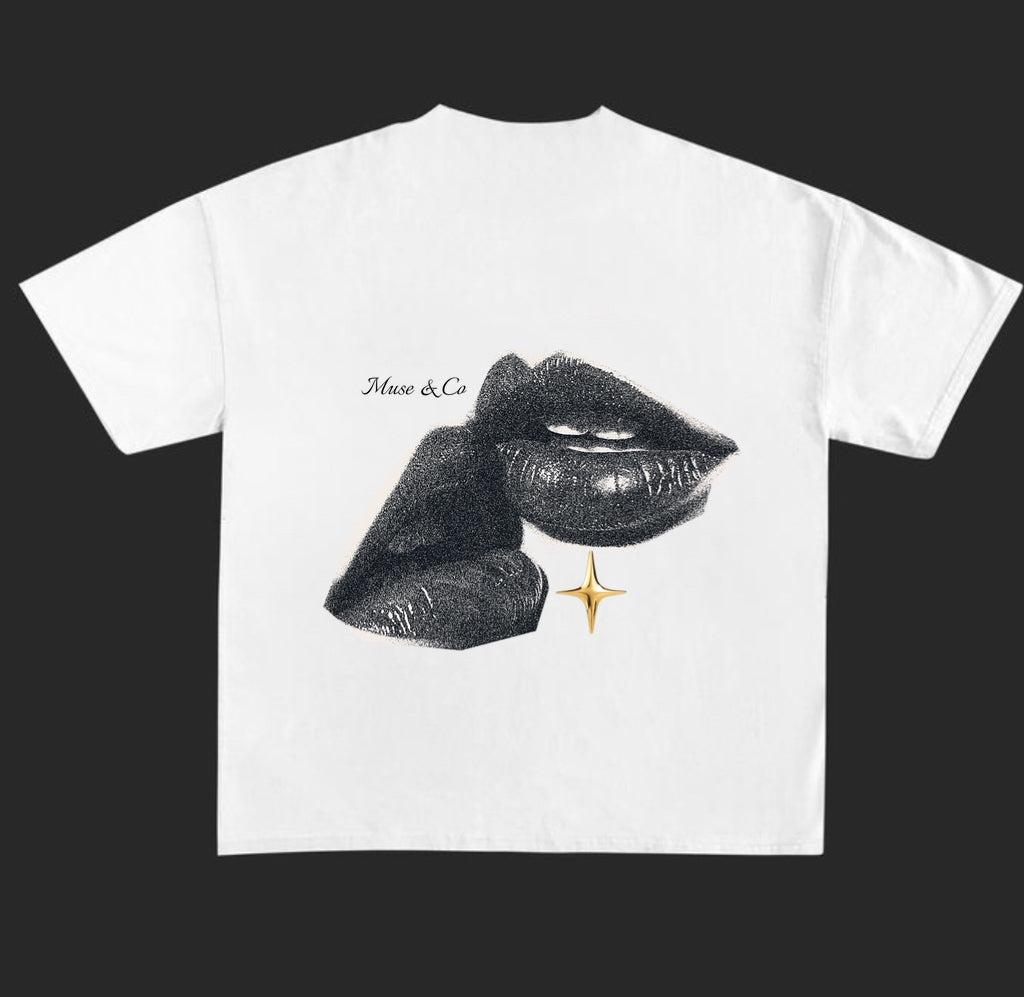 Bisous white tee